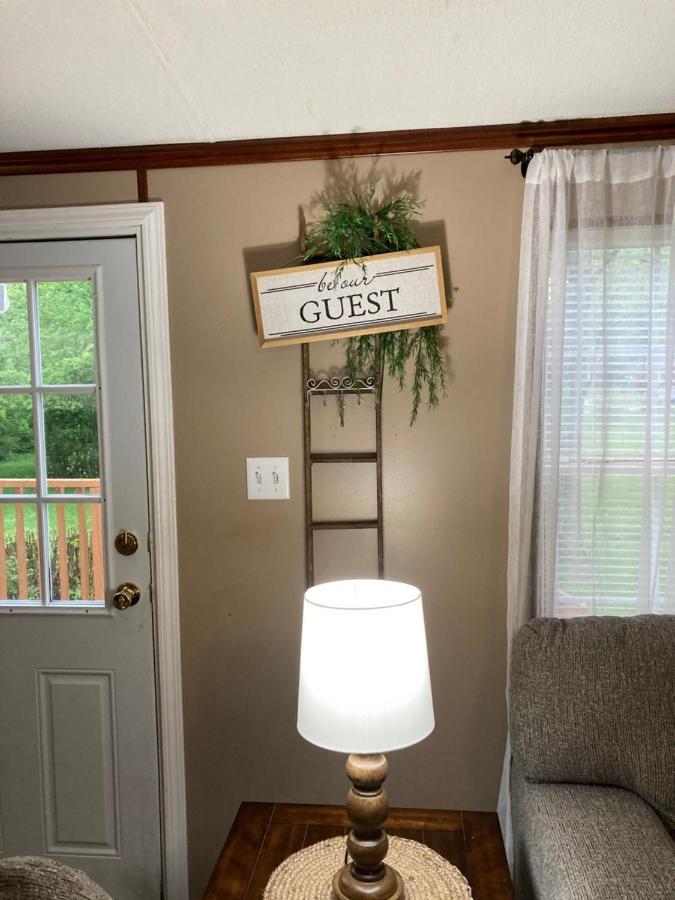 Convenient And Spacious Home In Stanton, Ky Buitenkant foto