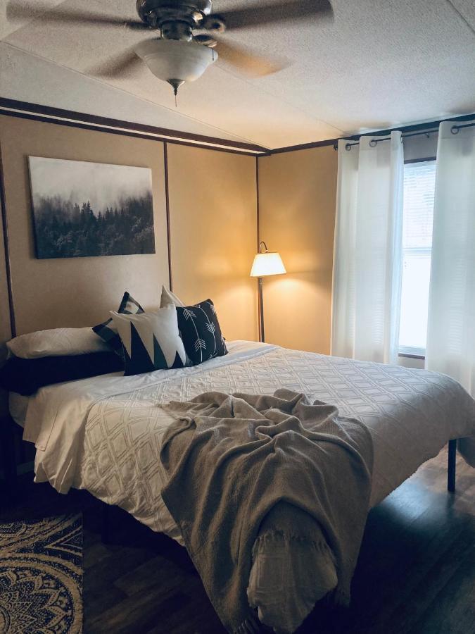 Convenient And Spacious Home In Stanton, Ky Buitenkant foto