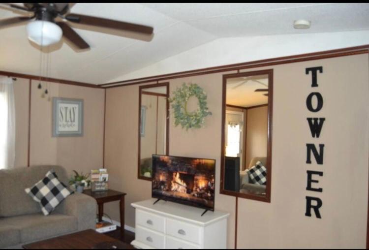Convenient And Spacious Home In Stanton, Ky Buitenkant foto